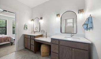 1009 W Aspen Ridge Cir, Polk City, IA 50226