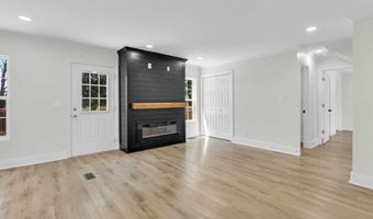 292 KENTWOOD Dr, Alabaster, AL 35007