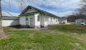 814 N Charles St, Bicknell, IN 47512