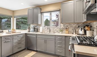 2002 W Park, Anaconda, MT 59711