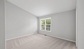 299 S PICKETT St, Alexandria, VA 22304