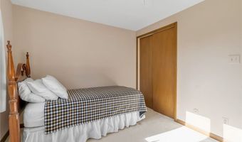 147 Sagewood Ter, Amherst, NY 14221