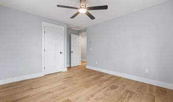 53 Woodbrey Ln, Standish, ME 04084