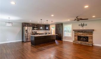 2622 Kellogg Creek Rd, Acworth, GA 30102