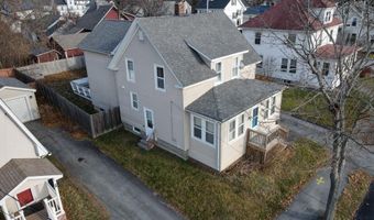 20 Harthorn Ave, Bangor, ME 04401