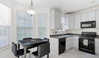 13 SYCAMORE Ln, Bear, DE 19701