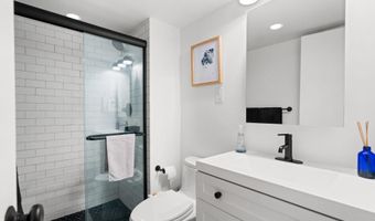5101 RIVER Rd 901, Bethesda, MD 20816