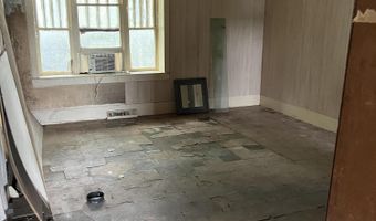 102 Allett St, Allegan, MI 49010
