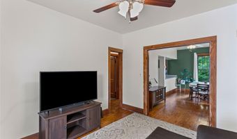 1915 Jersey St, Alton, IL 62002