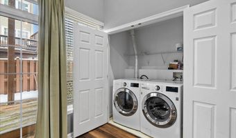 5317 CHIEFTAIN Cir, Alexandria, VA 22312