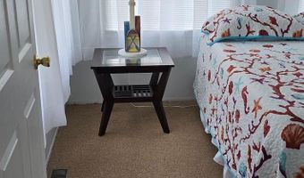 319 DOLPHIN Dr, Berlin, MD 21811