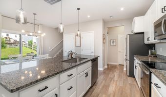9612 Sweetwater Ln, Alexandria, KY 41001