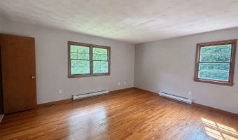17 Green Hill Rd, Bethany, CT 06524