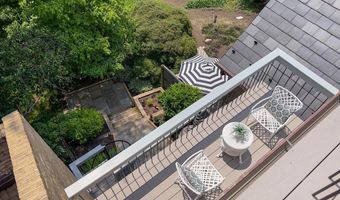 3814 N RICHMOND St, Arlington, VA 22207