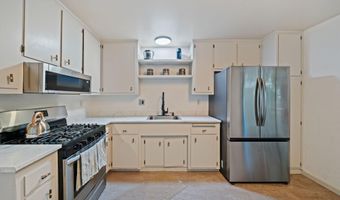3134 Aster St, Anderson, CA 96007