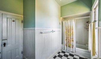 539 Benton St, Santa Rosa, CA 95404