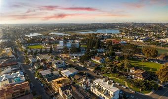 2677 Garfield St, Carlsbad, CA 92008