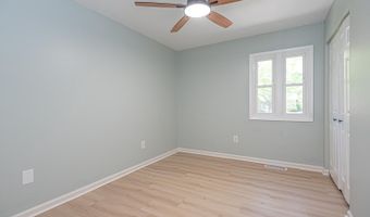 6438 KNOLL HILL Dr, Berlin, MD 21811