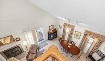 119 Corey Ln, Middletown, RI 02842