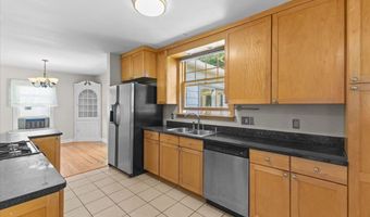 60 University Ter, Burlington, VT 05401