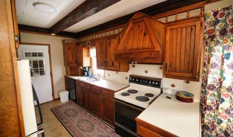 178 Youngs Corners Rd, Amsterdam, NY 12010