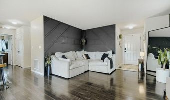 260 Lonewolf Dr, Brighton, CO 80603