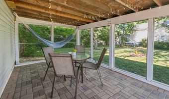 2202 6th Ave, Anoka, MN 55303