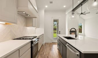 149 Kingfisher Ln, Aledo, TX 76008