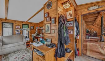 2054 Whitefield Rd, Bethlehem, NH 03574