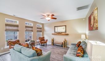 942 Kite Dr, Fort Mill, SC 29715