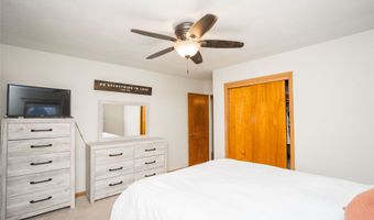 112 NW Des Moines St, Ankeny, IA 50023