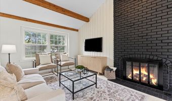 3600 Windemere Dr, Ann Arbor, MI 48105