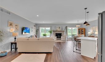 22 Deer View Dr, Akron, NY 14001