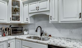 895 Woodlawn Rd UNIT 3, Bardstown, KY 40004