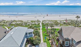 321 5TH St, Atlantic Beach, FL 32233