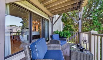 42 Turtle Bay Dr 42, Branford, CT 06405