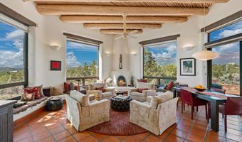 267 Hondo Seco Rd, Arroyo Seco, NM 87514