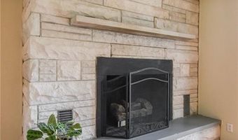 139 Factory Dr, Austin, IN 47102