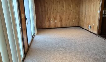 131 Veeder Ln, Bayville, NJ 08721