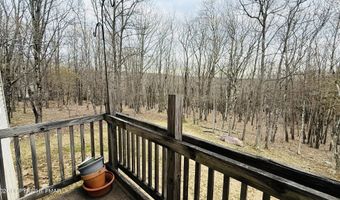 14 W Chickadee Ln, Albrightsville, PA 18210