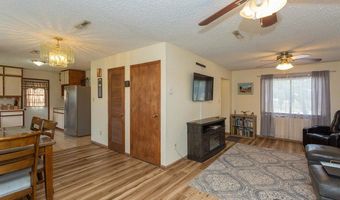 14 Nichol St, Carlsbad, NM 88220