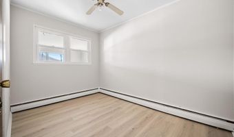 258 BAY SHORE Dr, Barnegat, NJ 08005