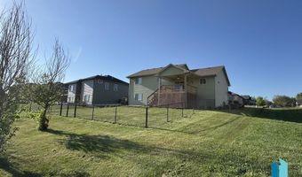 1600 E Liberty Cir, Brandon, SD 57005
