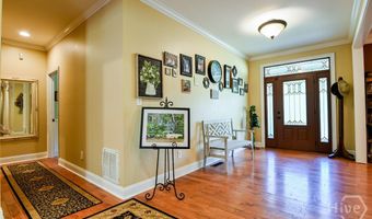 283 Creekside Dr, Arnoldsville, GA 30619