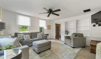 38 Bow Center Rd, Bow, NH 03304