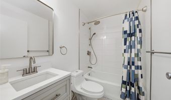 3721 Kanaina Ave 313, Honolulu, HI 96815