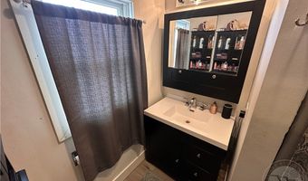 607 S 2nd St W, Baker, MT 59313