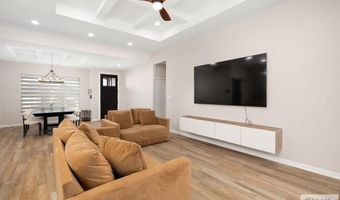527 HUNTER Dr, Alamo, TX 78516
