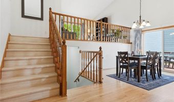 7135 Upper 157th St W, Apple Valley, MN 55124
