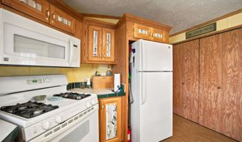 37 Circle Dr, Belmont, NH 03220